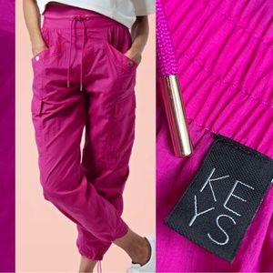 NWT Athleta x Alicia Keys Utility Pant Hot pink 20